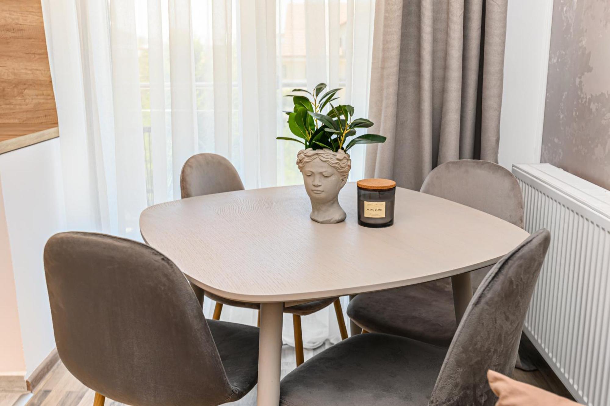Larabelle Home Coresi ブラショフ エクステリア 写真